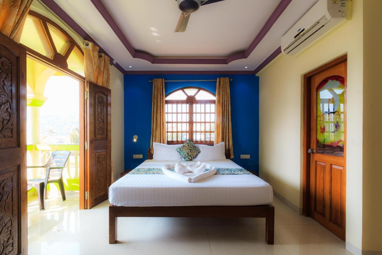 Larios Beach Holidays Resort Baga Eksteriør bilde