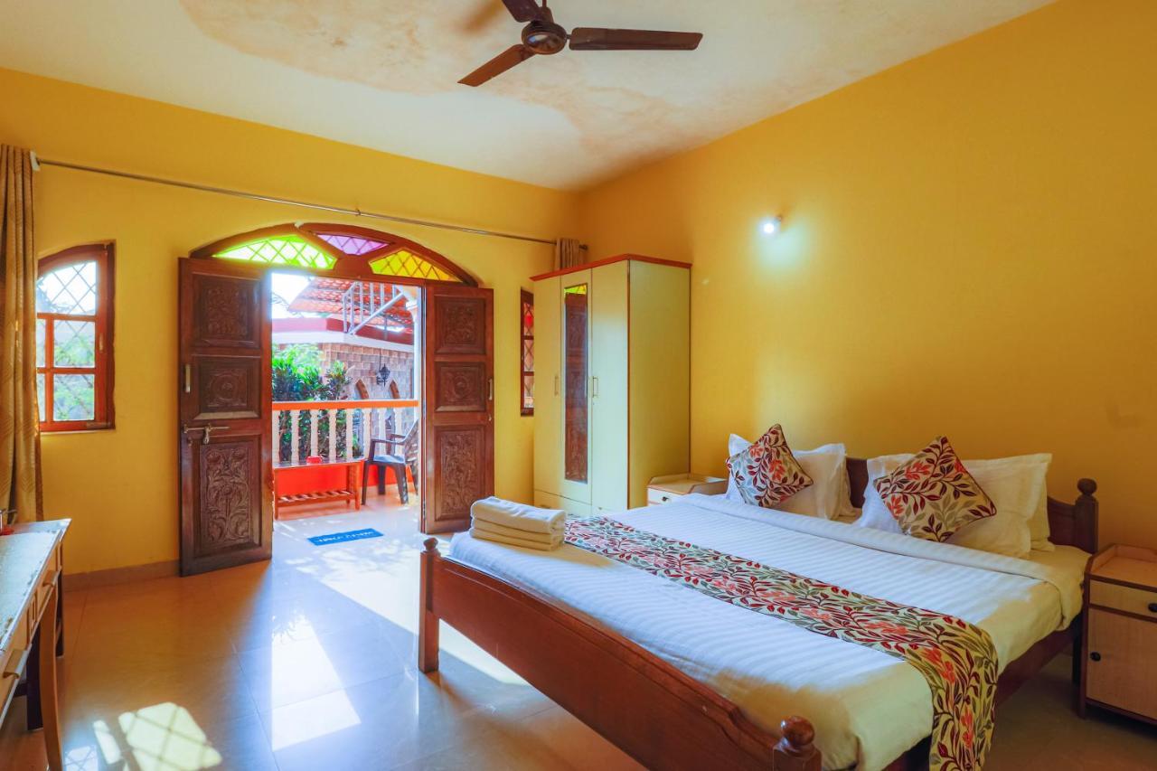 Larios Beach Holidays Resort Baga Eksteriør bilde
