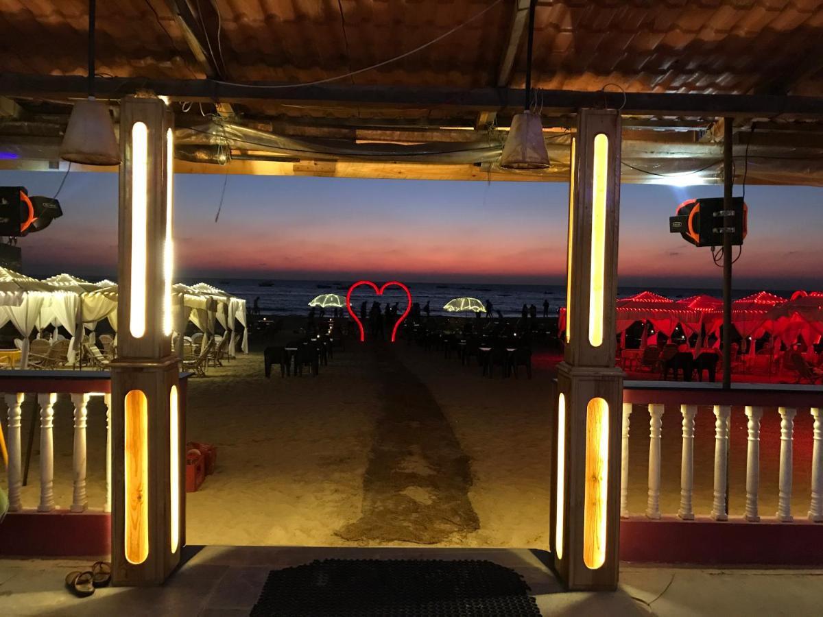 Larios Beach Holidays Resort Baga Eksteriør bilde