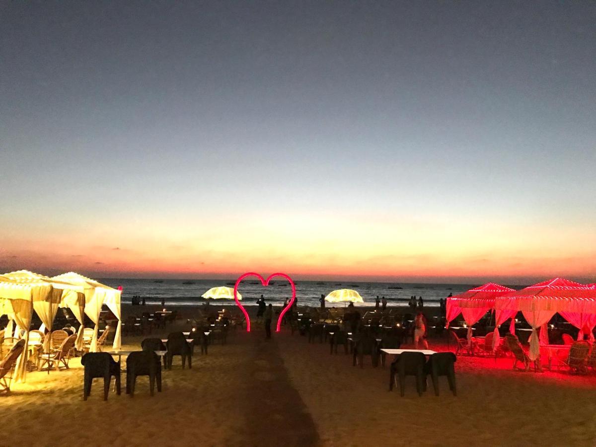 Larios Beach Holidays Resort Baga Eksteriør bilde