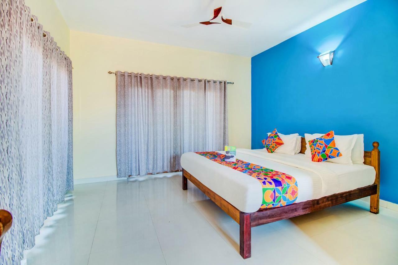 Larios Beach Holidays Resort Baga Eksteriør bilde