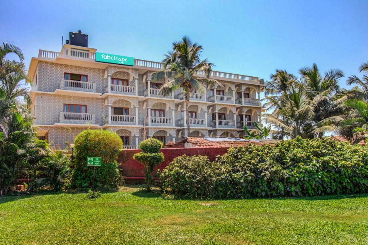 Larios Beach Holidays Resort Baga Eksteriør bilde