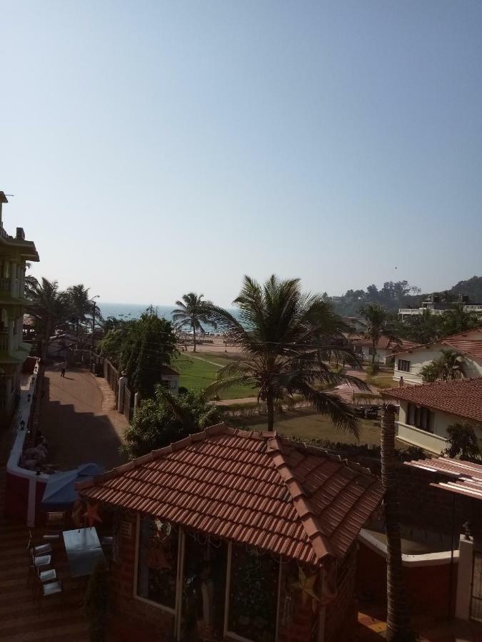 Larios Beach Holidays Resort Baga Eksteriør bilde